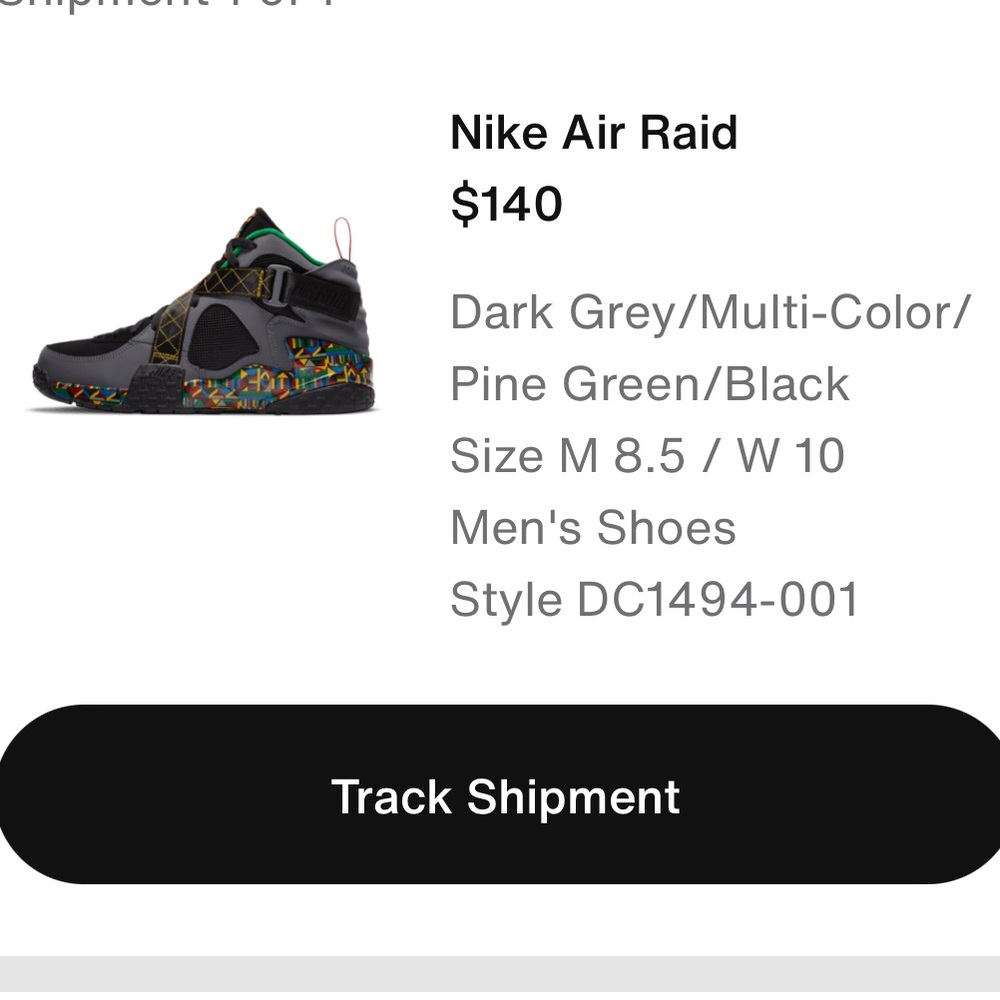Nike Air Raid
$140
Dark Grey/Multi-Color/ Pine Green/Black
Size M 8.5 / W 10